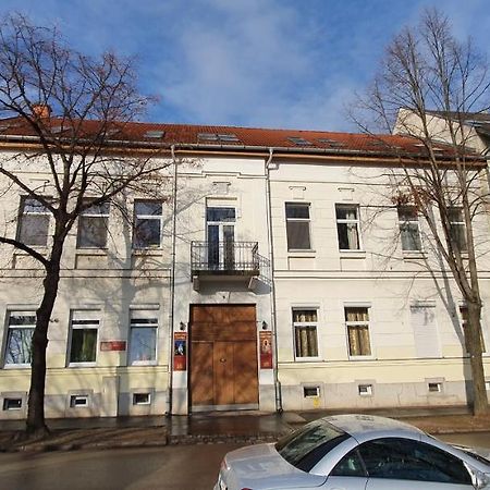 Romzsa Tódor Kollégium Szeged Exterior foto