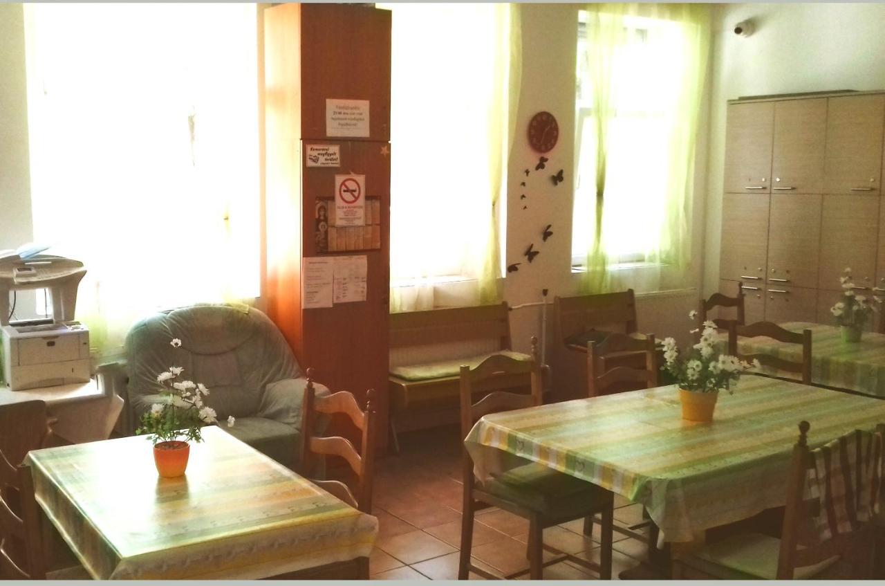 Romzsa Tódor Kollégium Szeged Exterior foto