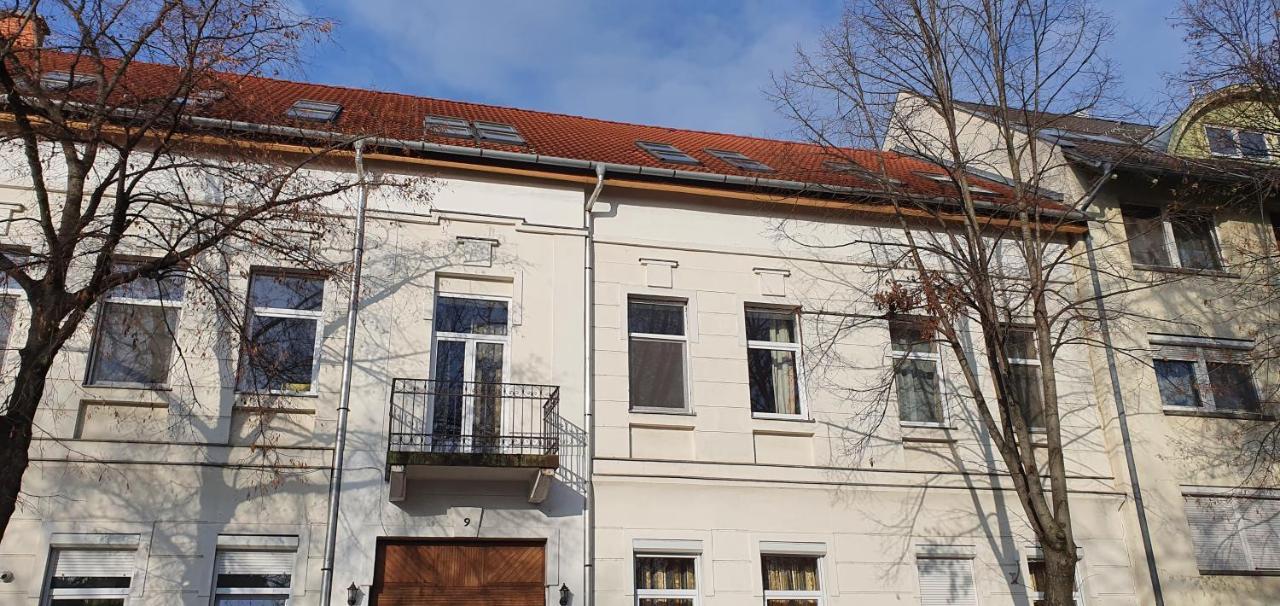 Romzsa Tódor Kollégium Szeged Exterior foto