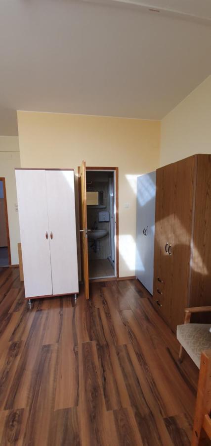Romzsa Tódor Kollégium Szeged Exterior foto